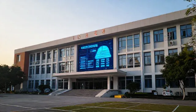 数据处理系统集成中本地部署与云端部署的取舍